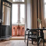 Limehome The Hague Keizerstraat