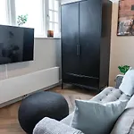 Limehome Keizerstraat Aparthotel 3*