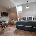 Limehome Keizerstraat Aparthotel Den Haag