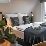 Limehome Keizerstraat 3* Den Haag