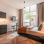 Aparthotel Limehome Keizerstraat