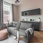 Limehome Keizerstraat 3* Den Haag