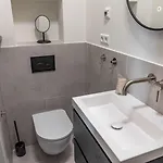 Aparthotel Limehome Keizerstraat