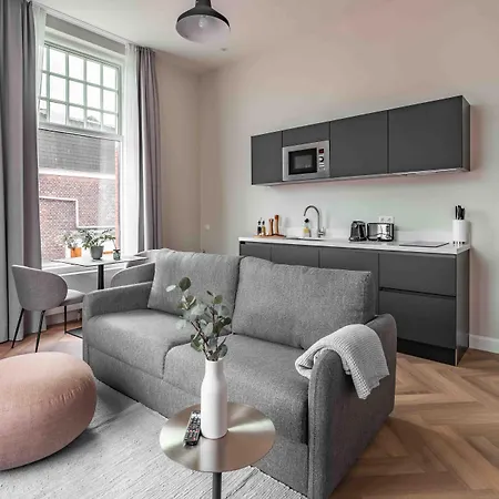 Limehome Keizerstraat 3* Den Haag
