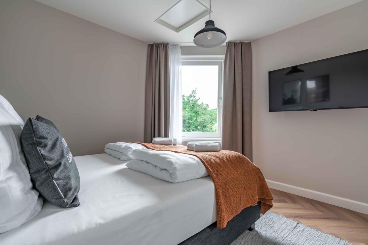 Limehome Keizerstraat 3*